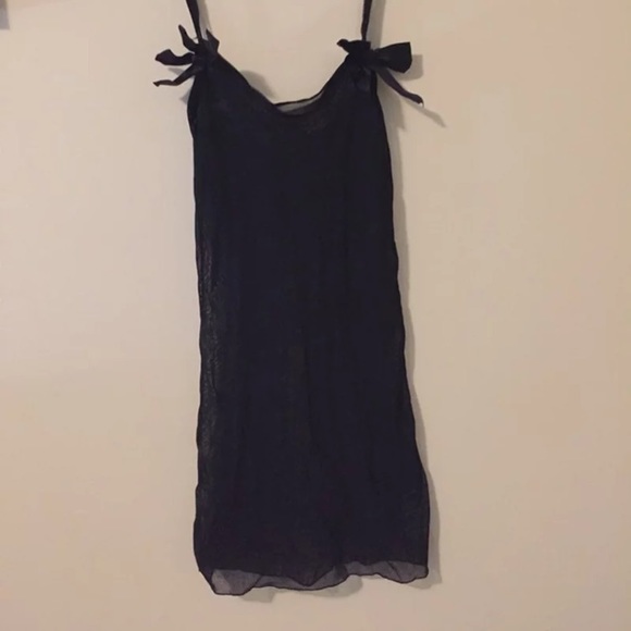 Black sheer tank top - Picture 2 of 3